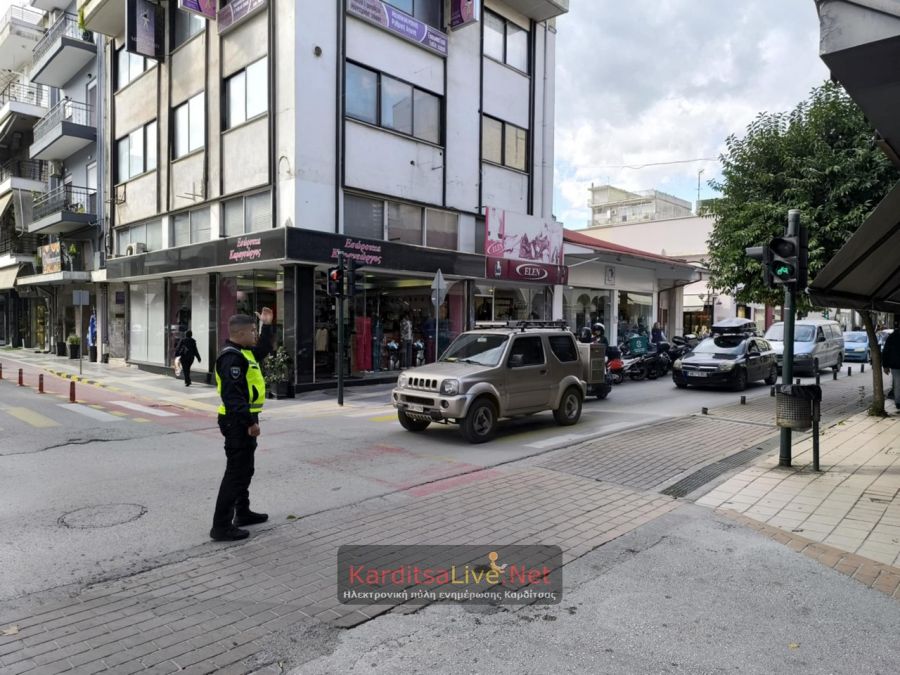 Αυξημένη η κίνηση στο κέντρο της Καρδίτσας