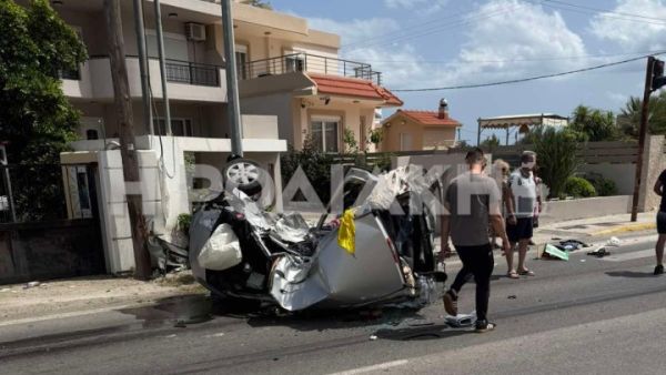 Θανατηφόρο τροχαίο με δύο γυναίκες νεκρές στη Ρόδο - Άλλοι τρεις τραυματίες
