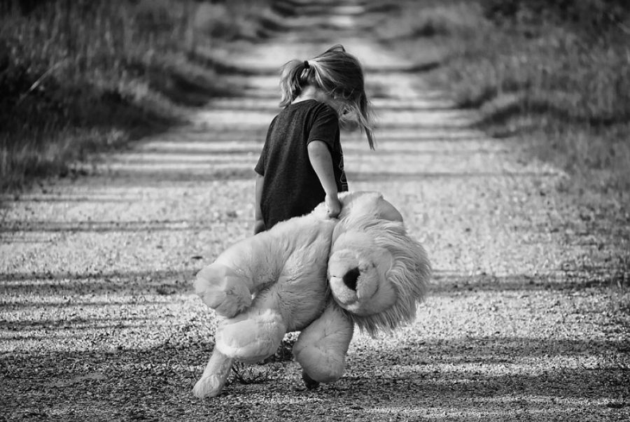 Ένα εκατομμύριο ορφανά από μητέρα παιδιά ετησίως, λόγω του καρκίνου
