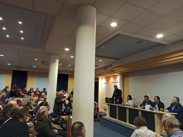 Δημ. Παπακώστας: "Ποιοτική εκδήλωση βιβλιοπαρουσίασης του Δάσκαλου Αργιθεάτη Ξ. Κουτή"