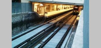 Νεκρή γυναίκα που έπεσε στις γραμμές του σταθμού «Βικτώρια»