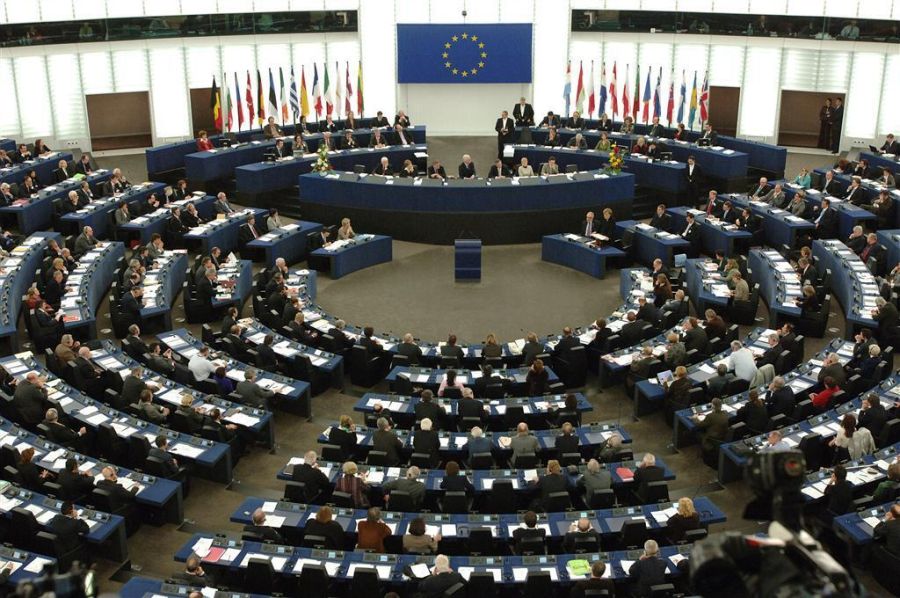 Ευρωεκλογές 2024: Ευρωπαϊκό Κοινοβούλιο – Πώς λειτουργεί… Οι έδρες, οι πολιτικές ομάδες, οι επιτροπές, η παραγωγή νομοθετικού έργου
