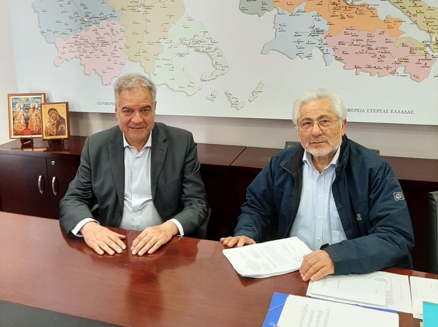 Συναντήσεις του Νικ. Ντίτορα με το Διοικητή της 5ης ΥΠΕ και το Διοικητή και τον Αν. Διοικητή του Π.Γ.Ν. Λάρισας