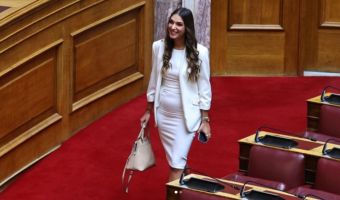 Αποχωρεί από τους «Δημοκράτες» του Στ. Κασσελάκη η Βουλευτής Μυρτώ Κοροβέση