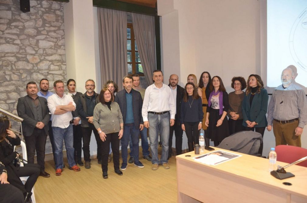 Παρουσιάσθηκε στη Λάρισα η Περιφερειακή Αυτοδιοικητική Κίνηση "Πρωτοβουλία" με υποψήφιο Περιφερειάρχη τον Δημ. Κουρέτα