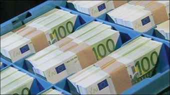 Περίπου 3,5 δισ. ευρώ με επιτόκιο 4,5% άντλησε το Δημόσιο με το νέο 10ετές ομόλογο