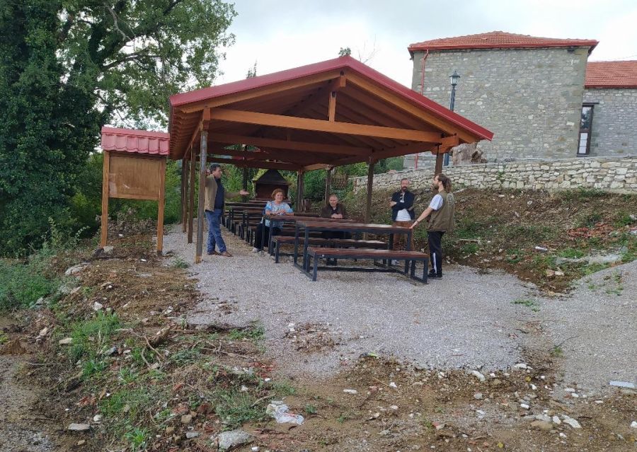 Περιοδεία πραγματοποίησαν οι υποψήφιοι με τους Νέους Ορίζοντες στο Νεοχώρι