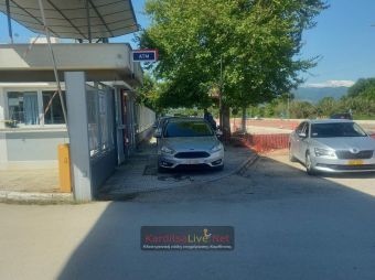 Παράπονα των οδηγών Ταξί της Καρδίτσας για την παύση εργασιών έξω από το νοσοκομείο, στο χώρο της πιάτσας (+Φωτο)