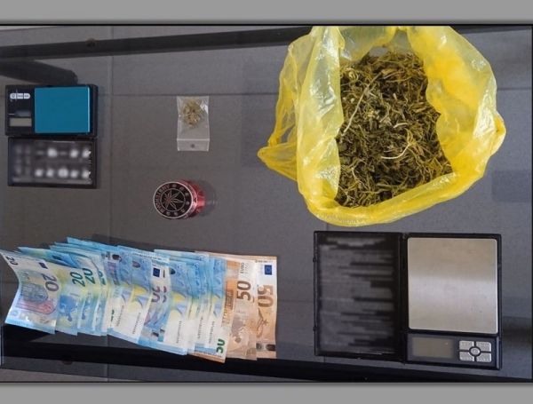 Σύλληψη άνδρα στην περιοχή των Τεμπών για παράβαση της νομοθεσίας περί ναρκωτικών