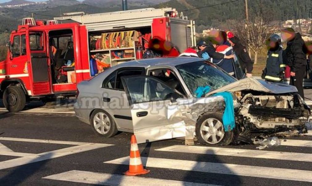 Τροχαίο το πρωί της Πέμπτης στη Φθιώτιδα με ένα νεκρό και 3 τραυματίες (+Φώτο)