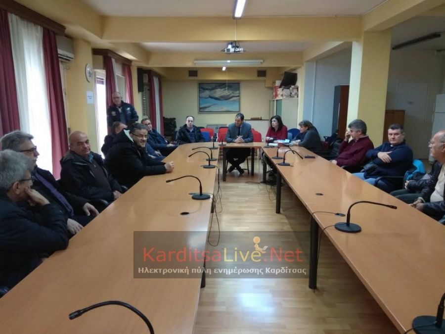 Π.Ε. Καρδίτσας: Διανομή κρέατος σε άπορες οικογένειες από προσφορές κρεοπωλών και επεξεργαστών κρέατος (+Φώτο +Βίντεο)