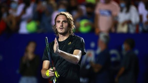 Barcelona Open: Εγκατέλειψε τον αγώνα με τον Αρτούρ Φις ο Στέφανος Τσιτσιπάς