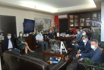 Ευρεία σύσκεψη στη Λάρισα για τον περιορισμό της διασποράς του κορονοϊού
