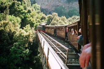 Χαμένες 189.000 διανυκτερεύσεις στη Θεσσαλία λόγω των πλημμυρών