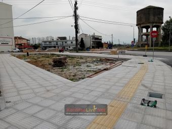 Έργο κόμβου στο 6ο Δημοτικό Καρδίτσας: Ολοκληρώνονται οι πλακοστρώσεις και ‘’ανοίγει’’ η ανατολική πλευρά