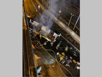 21 νεκροί και 15 τραυματίες από πτώση λεωφορείου από οδογέφυρα έξω από την Βενετία