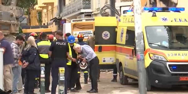 Έξι συνολικά οι νεκροί από την κατάρρευση κτιρίου στην Πλάκα