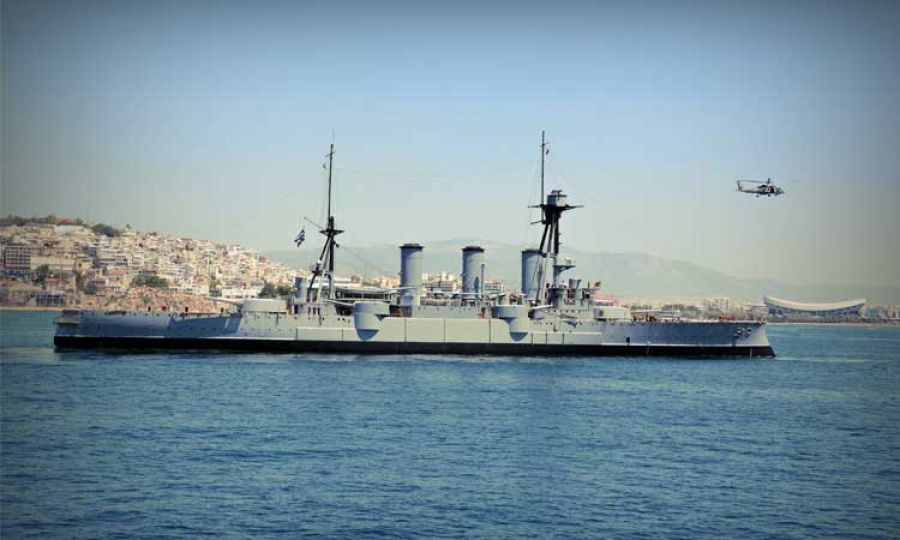 Νεκρός υποπλοίαρχος που υπηρετούσε στο Πολεμικό Ναυτικό