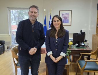 Συνάντηση Δημάρχου Αργιθέας Α. Στεργίου με την Υφυπουργό Εσωτερικών Βιβή Χαραλαμπογιάννη