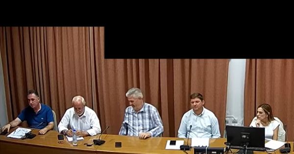 Δημοτικό Συμβούλιο Σοφάδων: «Άναψαν» τα αίματα για την 8η αναμόρφωση του προϋπολογισμού