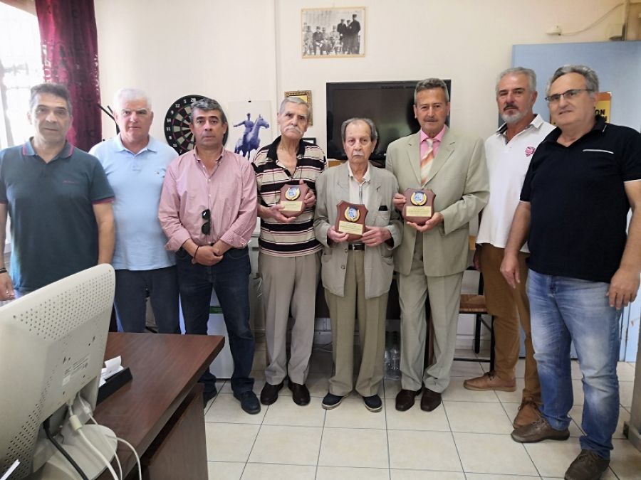 Βραβεύθηκαν μέλη της Ένωσης Αποστράτων Σωμάτων Ασφαλείας ν. Καρδίτσας