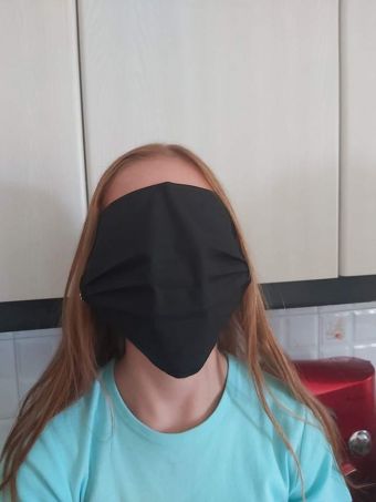 Μάσκες - «κουκούλες» στους μαθητές: Τι απαντά η γενική γραμματεία Δημόσιας Υγείας