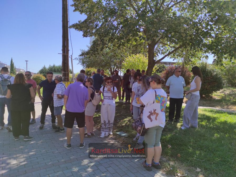 Με σύνθημα «Δεν πάει άλλο» αναχώρησαν Καρδιτσιώτες για το συλλαλητήριο στη Δ.Ε.Θ. από το Αθλητικό Πάρκο (+Φωτο +Βίντεο)