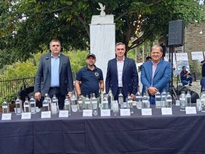«Γιορτή Τσίπουρου» πραγματοποιήθηκε στο Μοσχάτο το Σαββατοκύριακο 26-27 Σεπτεμβρίου