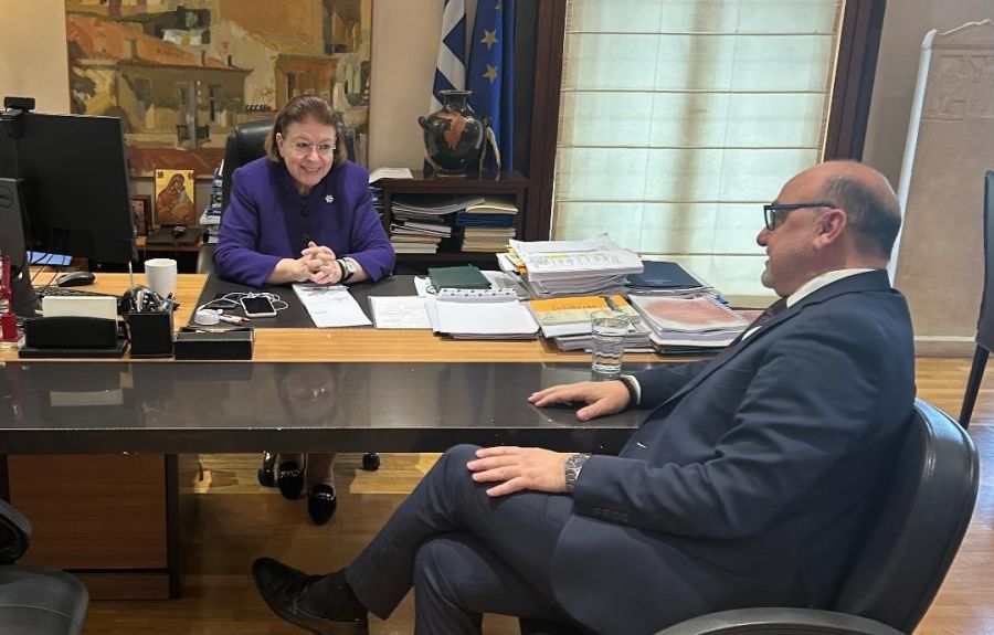 Συνάντηση του Βουλευτή της ΝΔ, Τέλη Σπάνια με την Υπουργό Πολιτισμού, κ. Λίνα Μενδώνη