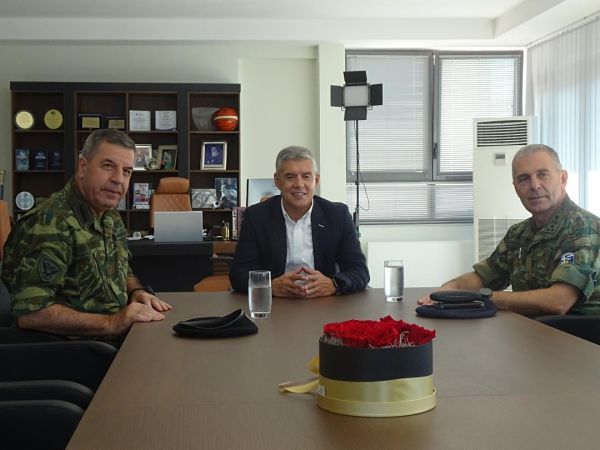 Στον Περιφερειάρχη Θεσσαλίας ο Αρχηγός Γ.Ε.Σ. Αντιστράτηγος Χαράλαμπος Λαλούσης