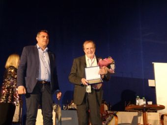 Τον ηθοποιό Γιώργο Κωνσταντίνου τίμησε το 39ο Πανελλήνιο Φεστιβάλ Ερασιτεχνικού Θεάτρου