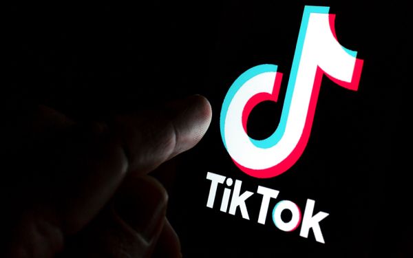 Ιρλανδία - Ε.Ε.: Πρόστιμο 345 εκατ. ευρώ στο TikTok για παραβίαση των ευρωπαϊκών