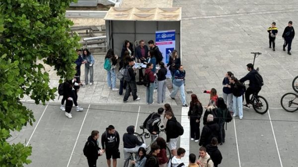 Το 1ο Πειραματικό Λύκειο γιορτάζει την Ημέρα της Ευρώπης στο πλαίσιο του προγράμματος «Σχολεία - Πρεσβευτές του Ευρωπαϊκού Κοινοβουλίου»