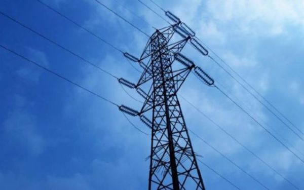 Υπ. Περιβάλλοντος και Ενέργειας: Τα μέτρα στήριξης στους λογαριασμούς ηλεκτρικού ρεύματος τον Αύγουστο