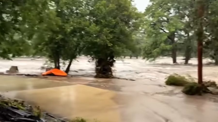 Τουλάχιστον 24 νεκροί εξαιτίας των πλημμυρών στο Τέξας – Σε εξέλιξη έρευνες για αγνοούμενους (+Βίντεο)
