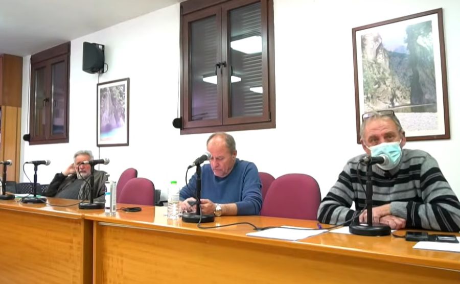 Μπ. Πούλιος στο Δ.Σ.: Να υποβάλουν αιτήσεις όσοι έπαθαν ζημιά απ’ το σεισμό - Σημαντικές ζημιές σε Ι.Ν.