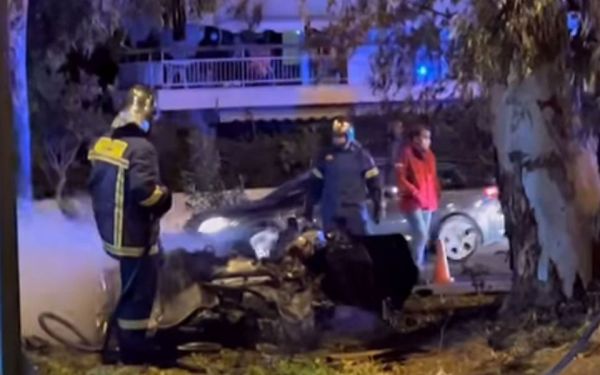 Θανατηφόρο τροχαίο δυστύχημα στη Βούλα (+Βίντεο)