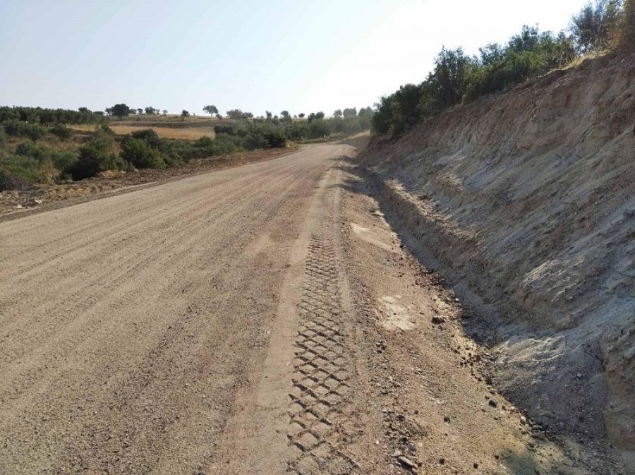 Σε εξέλιξη οι εργασίες κατασκευής του δρόμου που ενώνει Αμπελώνα – Ροδιά με Γόννους