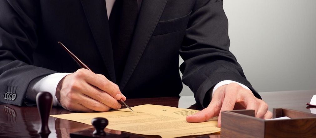 26 κενές θέσεις Συμβολαιογράφων στην Περιφέρεια Εφετείου Λάρισας