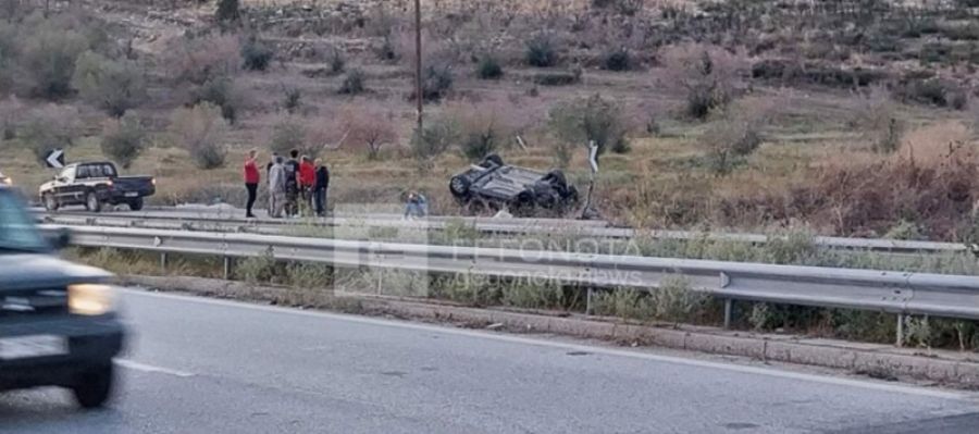 Τροχαίο στον δρόμο Βόλου - Λάρισας: Ντελαπάρισε τζιπ, τραυματίστηκε η οδηγός