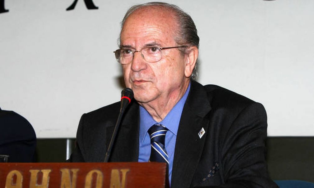 «Έφυγε» ο δημοσιογράφος Ανδρέας Μπόμης