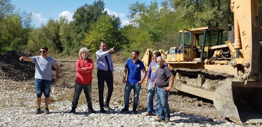 Επίσκεψη του Κ. Νούσιου στα αντιπλημμυρικά έργα στη Μαγουλίτσα