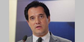 Πέτσας και Γεωργιάδης ανακοινώνουν το πρωί της Παρασκευής (11/12) ποια καταστήματα ανοίγουν για τις γιορτές