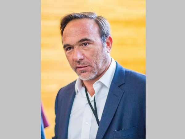 Αποχώρησε ο Πέτρος Κόκκαλης από την ευρωομάδα του ΣΥΡΙΖΑ-ΠΣ