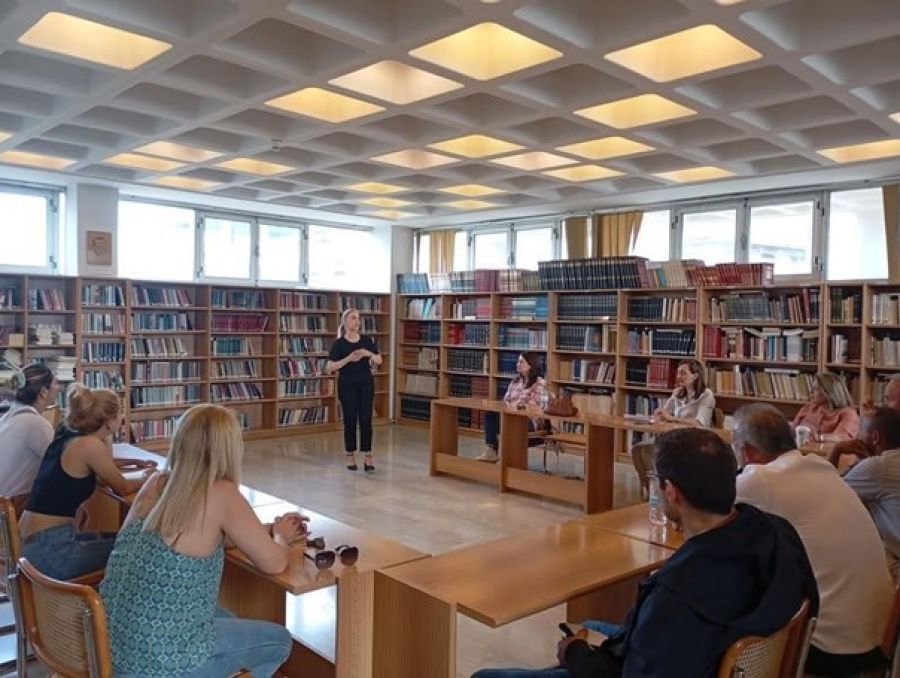 Εκπαιδευτική Επίσκεψη του ΣΔΕ Σοφάδων στη Δημοτική Βιβλιοθήκη Σοφάδων