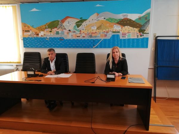 Υπεγράφησαν οι συμβάσεις για βελτίωση οδικού δικτύου Ν. Πηλίου και της διευθέτησης και οριοθέτησης του ρέματος Παιδόπολης