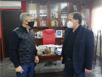 Επίσκεψη του Δημάρχου Λίμνης Πλαστήρα στον Περιφερειάρχη Θεσσαλίας