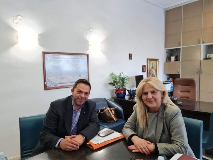 Φώτης Βρέκος: «Οι Δημόσιοι Λειτουργοί είναι στυλοβάτες του Νομού μας»