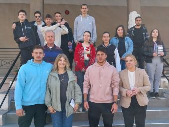 1ο ΕΠΑΛ Μουζακίου: Παγκόσμια ημέρα αδέσποτων ζώων