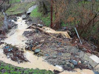 Αυξημένα προβλήματα από τις έντονες βροχοπτώσεις σε περιοχές του Δήμου Μετεώρων